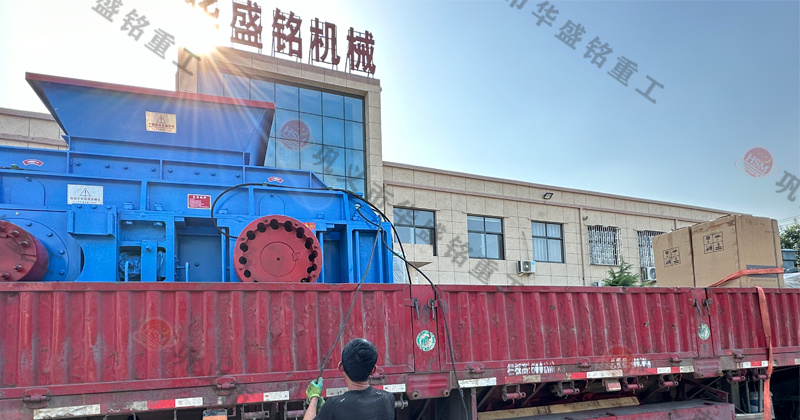 鐵礦石液壓對輥破碎機的維護成本如何？工作原理是什么？